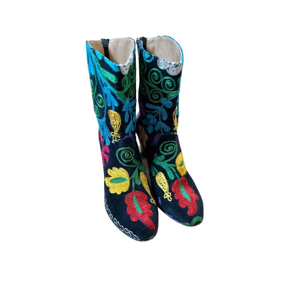 Suzani Embroidered Floral Velvet Block Heel Ankle Boots Women Size 39/US 9 - Picture 3 of 14